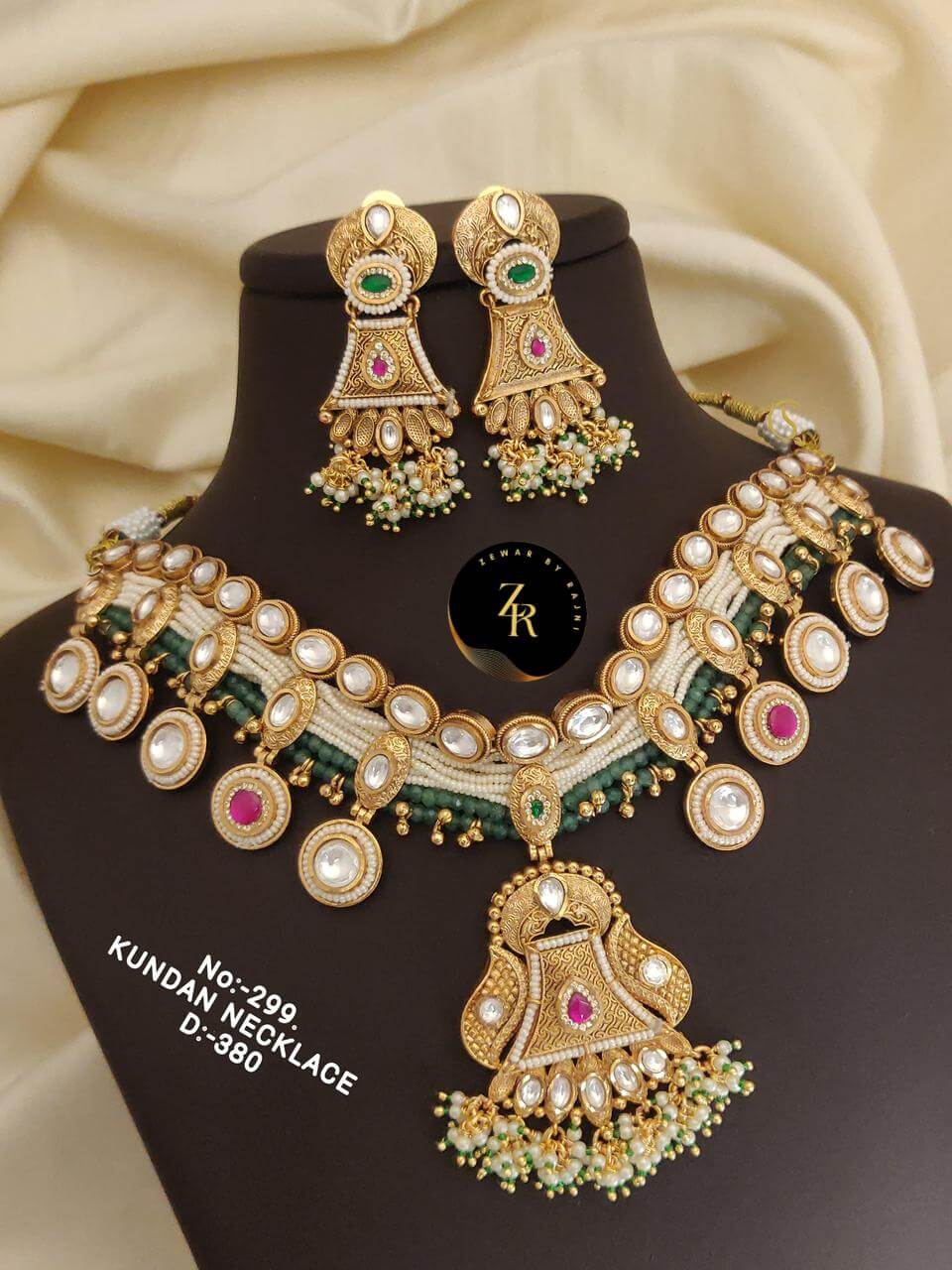 Antique Heritage Necklace With Earring